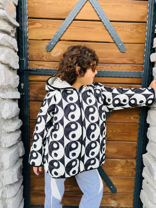 Black and white printed hooded childrenswear jacket