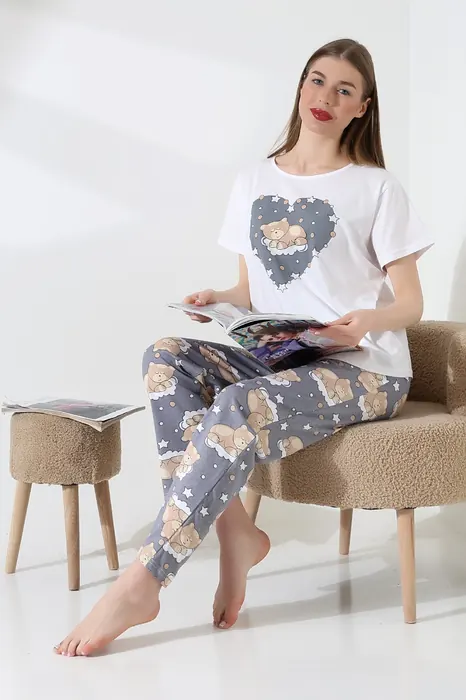 Printed womenswear T-shirt and trousers lounge set